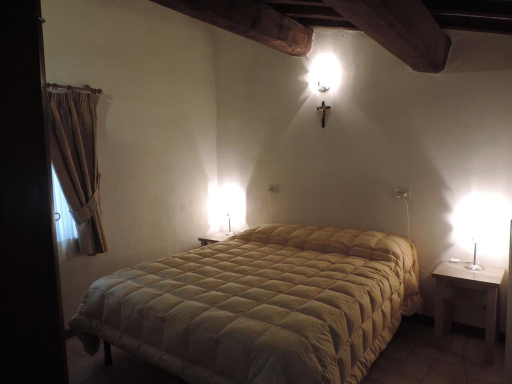 Casa Religiosa Di Ospitalita San Ponziano Bed and Breakfast Spoleto Habitación foto